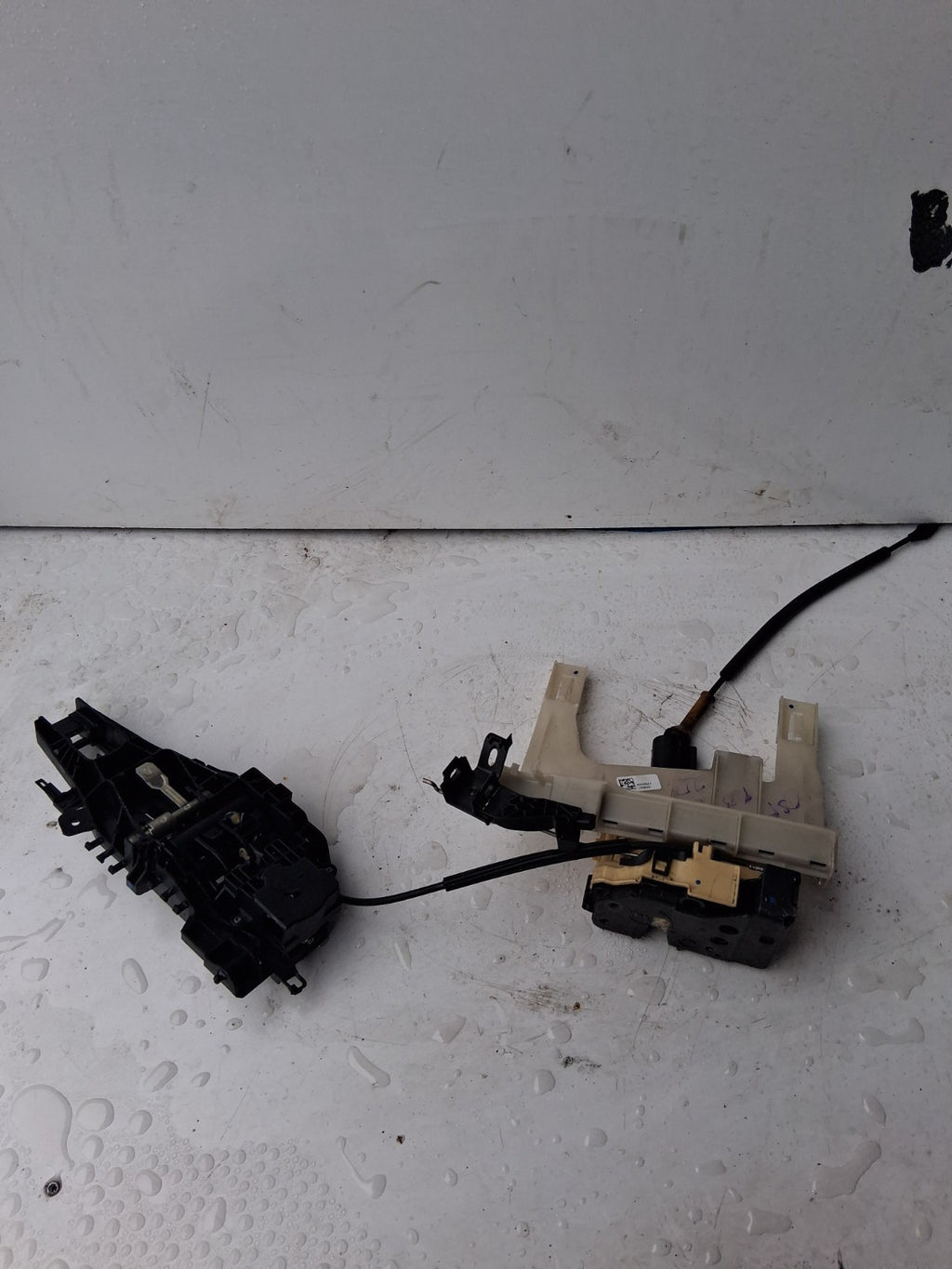 2022 ALFA ROMEO STELVIO 949 4Q OSF DRIVER SIDE FRONT RIGHT DOOR LOCK MECHANISM