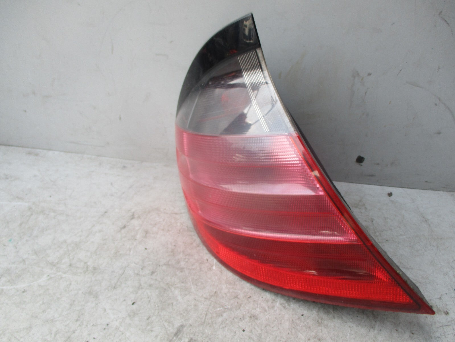 2002 MERCEDES C CLASS COUPE CL203 NSR PASSENGER REAR TAIL LIGHT LAMP 15163100
