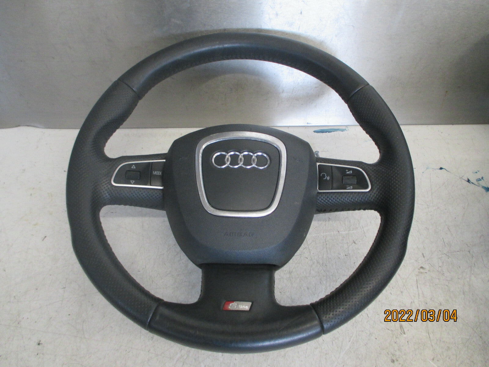 AUDI A5 8T 2011 COUPE S LINE MULTI FUNCTION STEERING WHEEL SAFETY BAG 8K0880201E