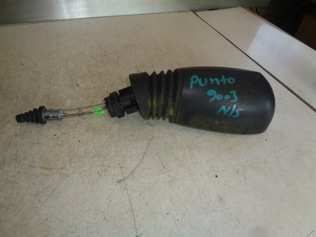 FIAT PUNTO MK2 2003 1.2 PETROL NS PASSENGER SIDE MANUAL WING MIRROR