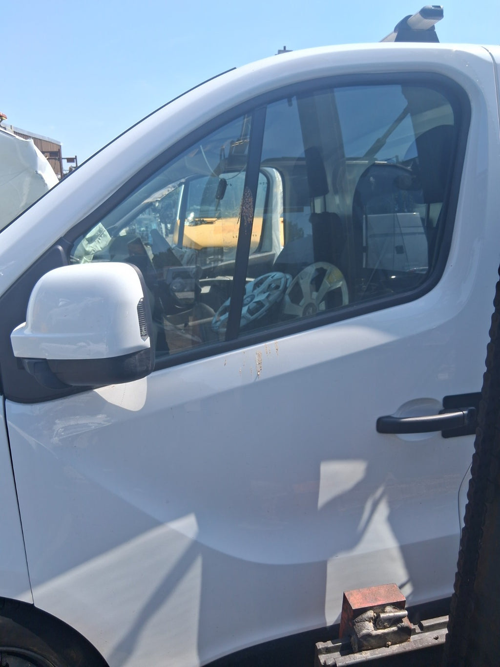 2025 RENAULT TRAFIC X82 MK3 NSF PASSENGER SIDE FRONT LEFT BARE DOOR WHITE