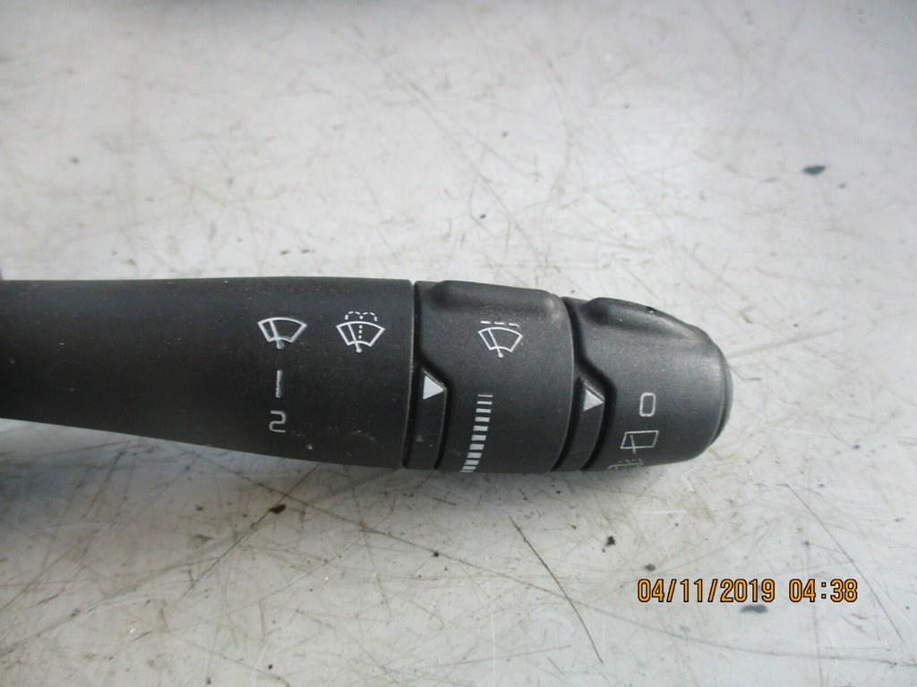 RENAULT LAGUNA MK2 2005 WINDSCREEN WIPER WASHER CONTROL SWITCH STALK 8200328896