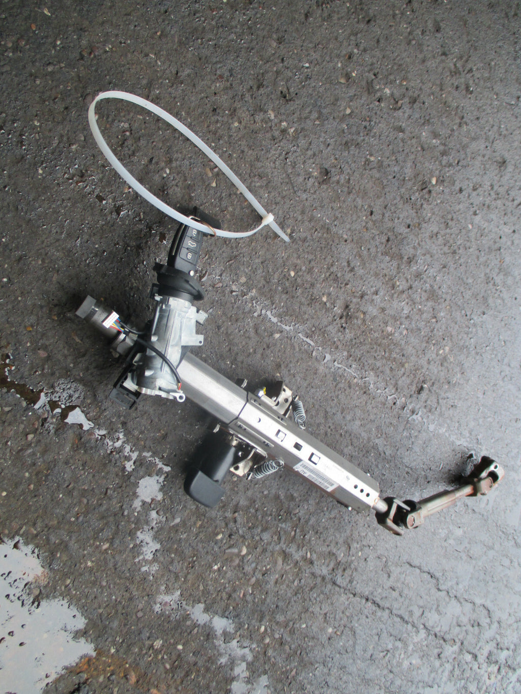 AUDI A1 8X 2015 1.4 PETROL STEERING COLUMN 6R2419502G