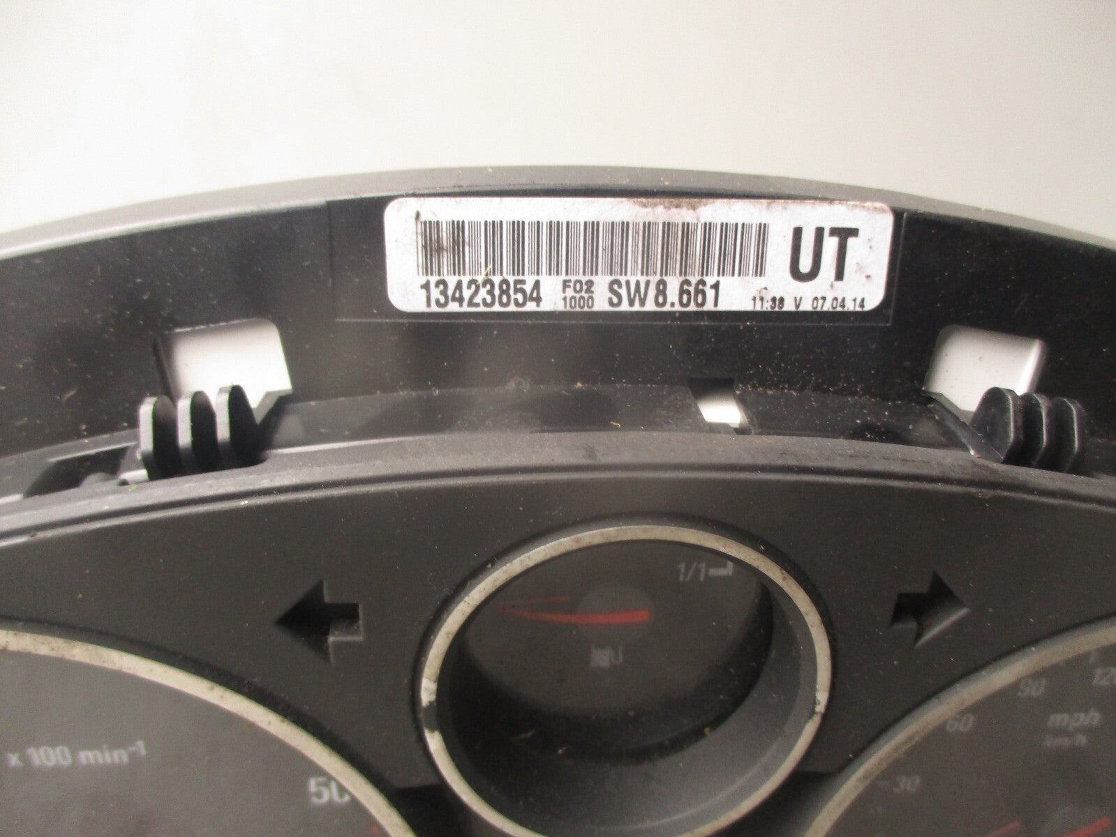 2014 VAUXHALL ZAFIRA B SPEEDO CLUSTER METER 13423854
