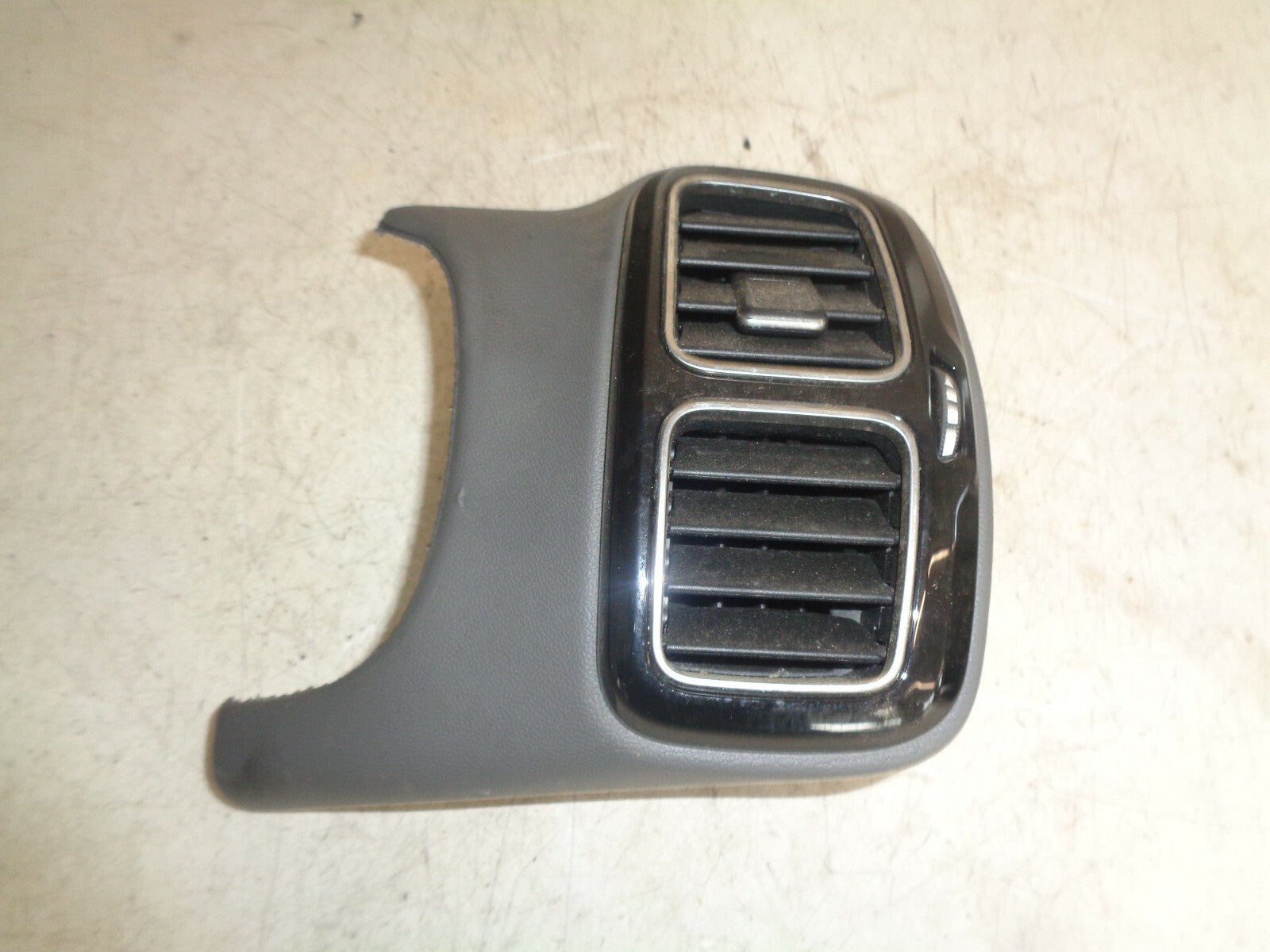 CITROEN C5 AIRCROSS 2019 OS DRIVER SIDE AIR VENT 9817118477