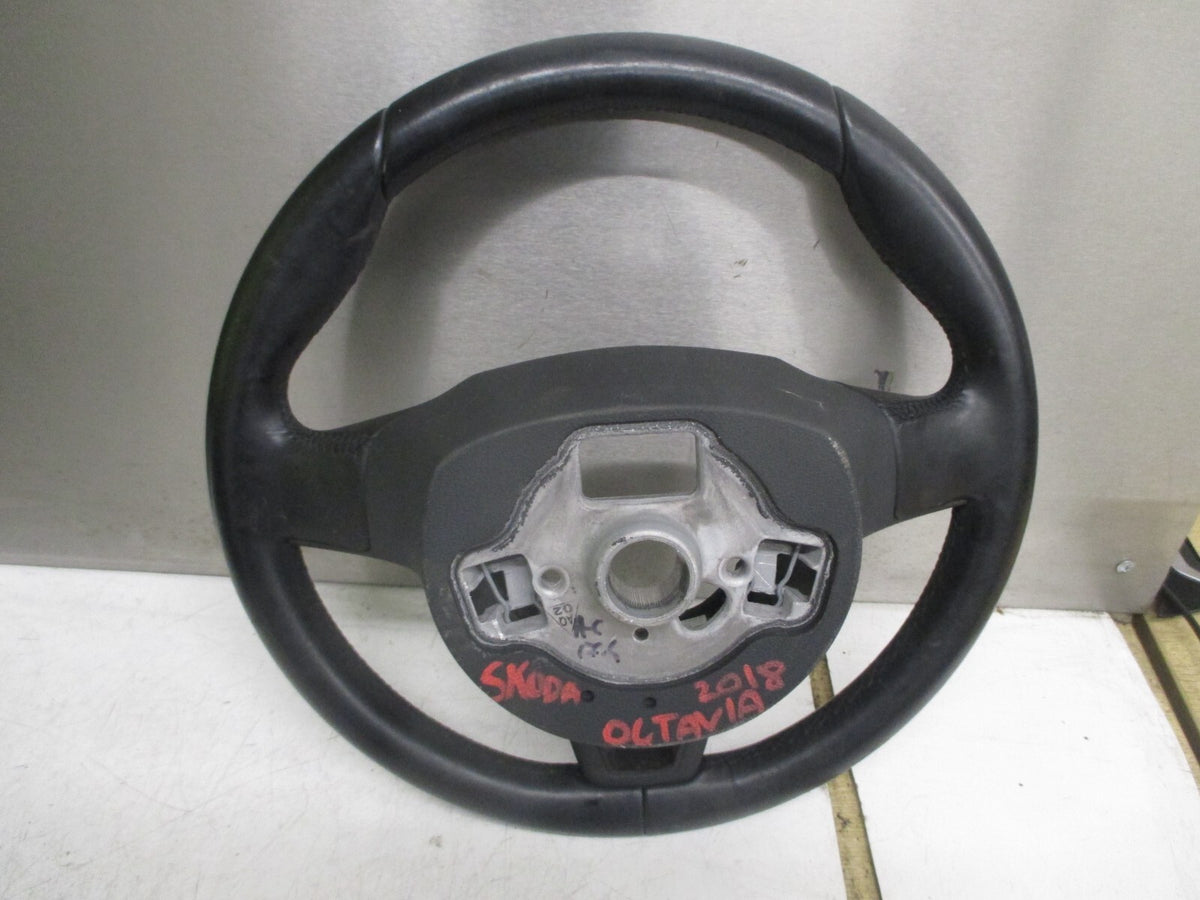 SKODA OCTAVIA MK3 2018 3 SPOKE LEATHER STEERING WHEEL 5E0419091AD