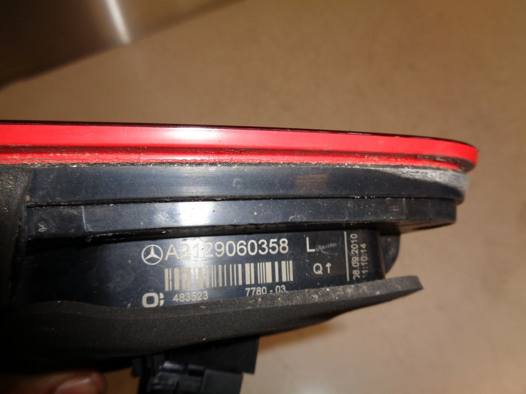 MERCEDES E CLASS W212 PASSENGER SIDE REAR INNER TAILGATE TAILLIGHT A2129060358