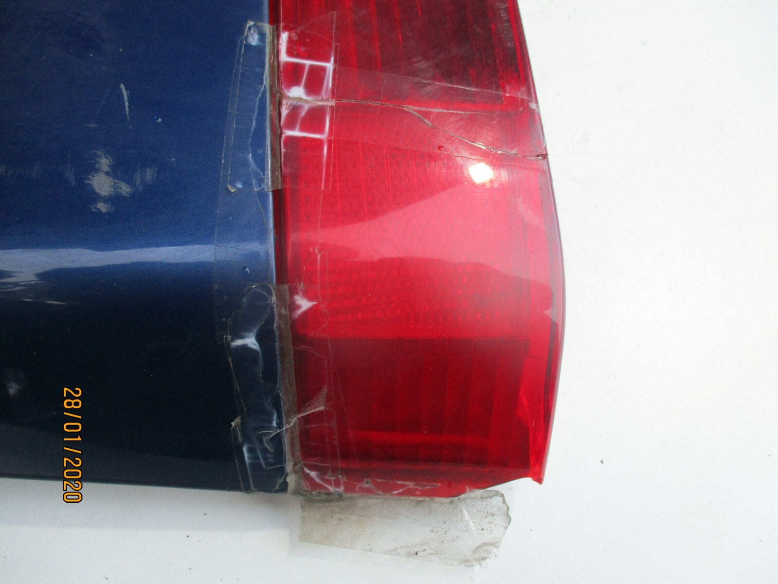 VAUXHALL MERIVA A MK1 2005 NSR PASSENGER SIDE REAR LIGHT TRIM BLUE 93294345