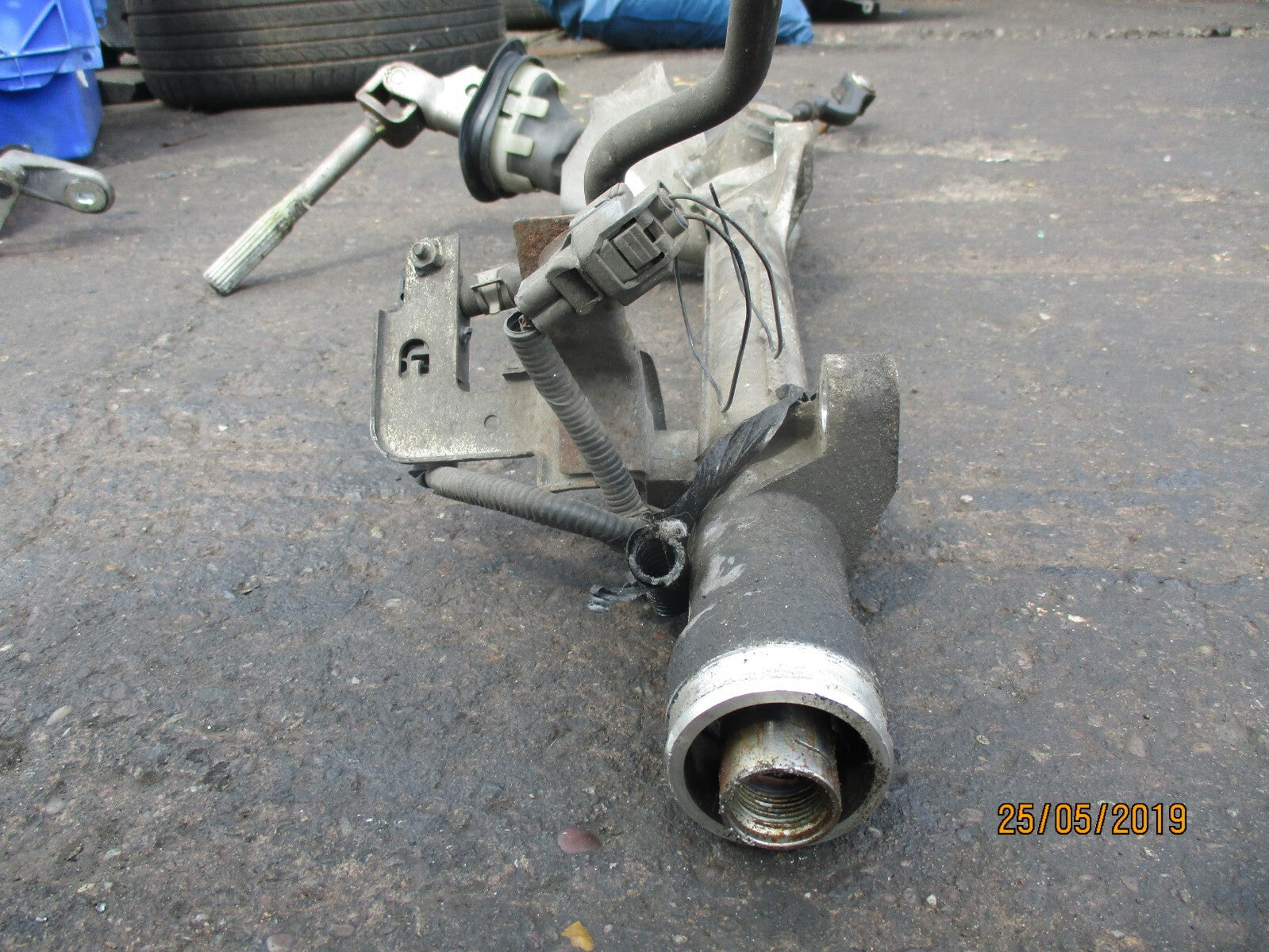 NISSAN QASHQAI J10  STEERING RACK 48001JD000