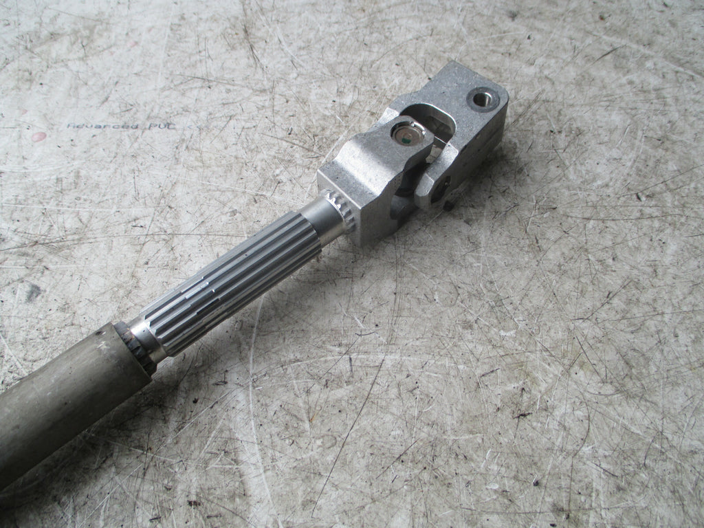 MERCEDES GLA X156 MK1 180 1.6 PETROL STEERING COLUMN JOINT A2464600509