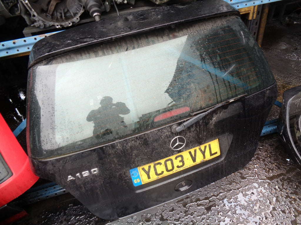MERCEDES BENZ A-CLASS A190 COMPLETE REAR TAILGATE BLACK