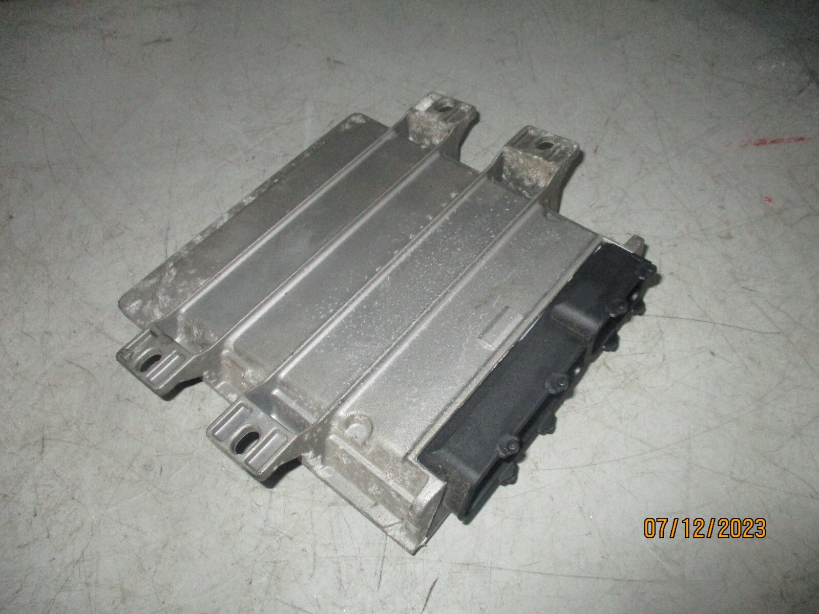 ROVER 25 2000 1.4 PETROL MANUAL ECU ENGINE CONTROL MODULE UNIT YD502172