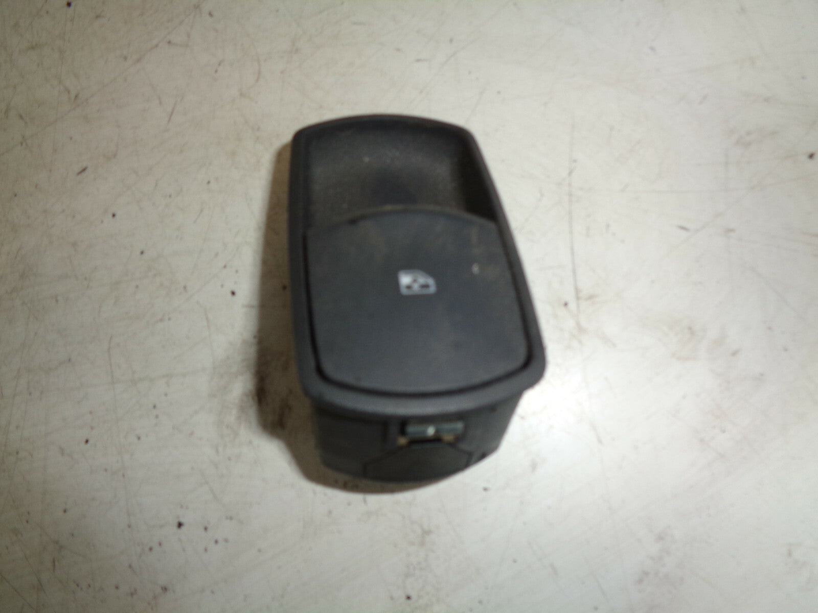 VAUXHALL CORSA D 2013 NSF PASSENGER SFRONT DOOR WINDOW SWITCH