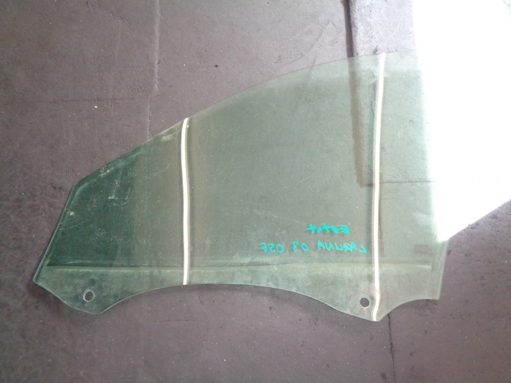 RENAULT LAGUNA MK2 2003 ESTATE  OSF DRIVER SIDE FRONT DOOR WINDOW GLASS