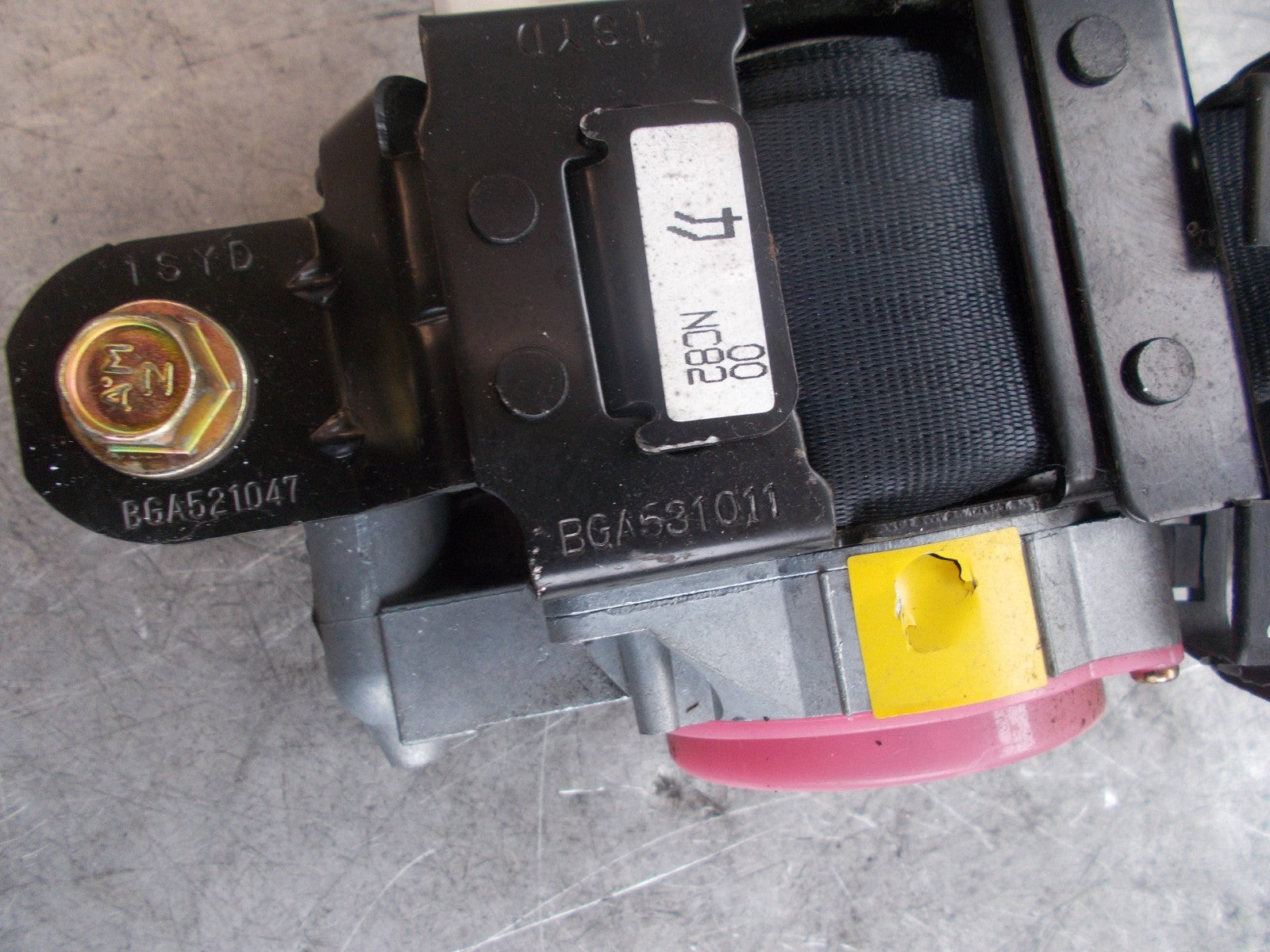 MAZDA MX5 2004 NS PASSENGER SIDE PRE TENSIONED SEAT BELTS 0429137