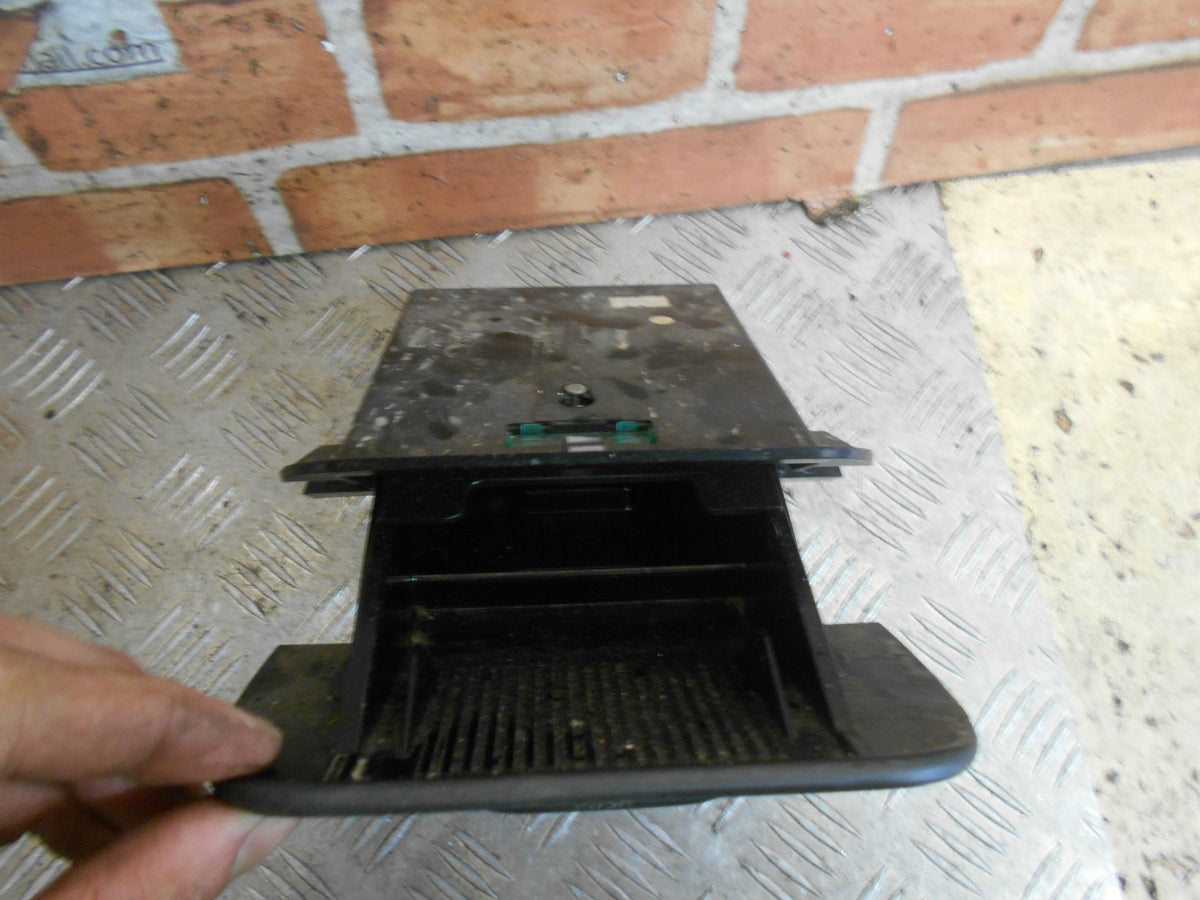 VOLVO C70 2001 ASH COIN TRAY STORAGE COMPARTMENT 9158408