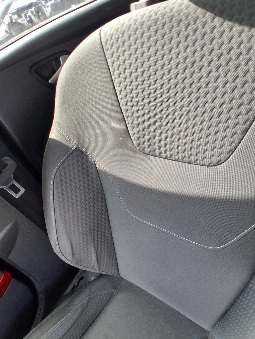 2015 FORD FOCUS MK3 HATCHBACK OSF DRIVER SIDE FRONT COMPLETE SEAT FABRIC
