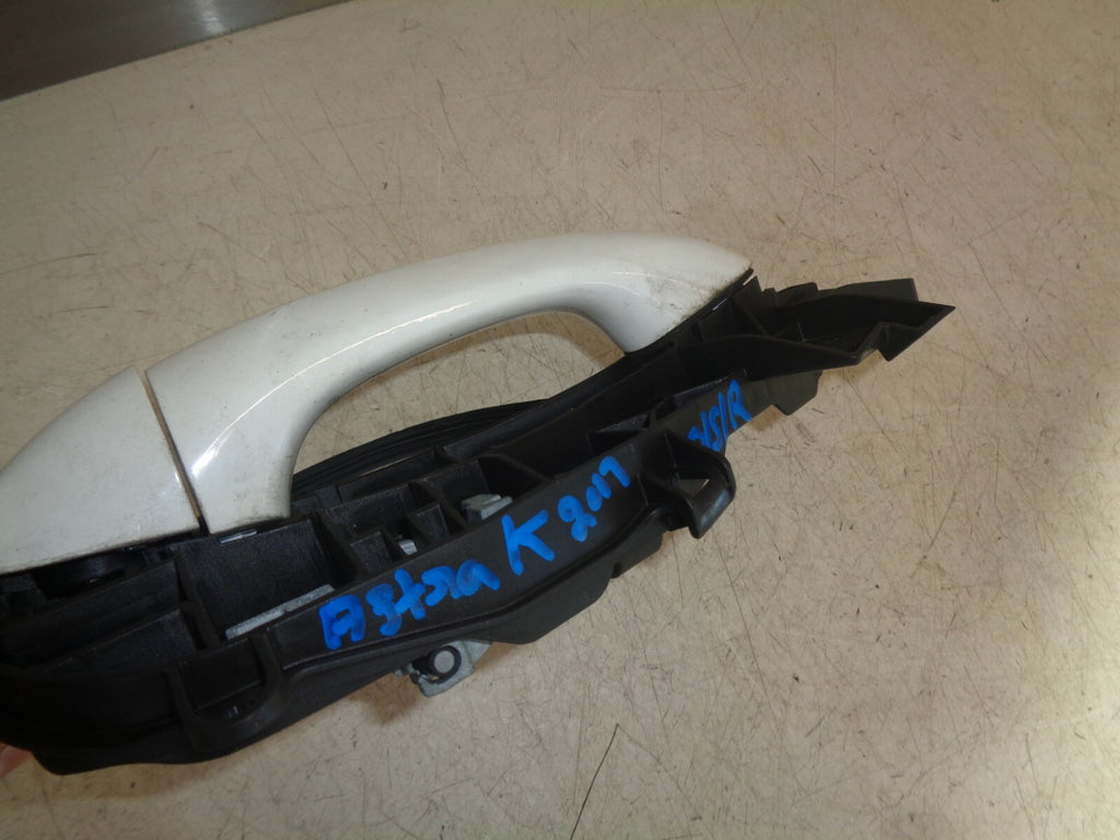 VAUXHALL ASTRA K 2018 OSR DRIVER SIDE REAR EXTERIOR DOOR HANDLE WHITE