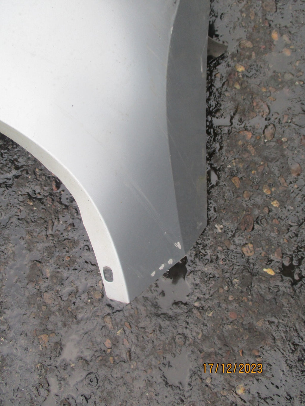 PEUGEOT 207 2009 3 DOOR REAR COMPLETE BUMPER SILVER