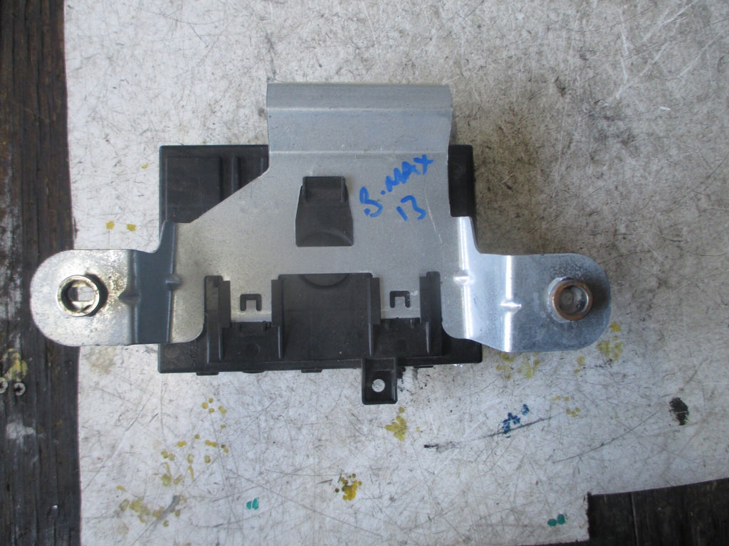 FORD B MAX 2013 BCM BODY CONTROL MODULE AV1T15K600GH