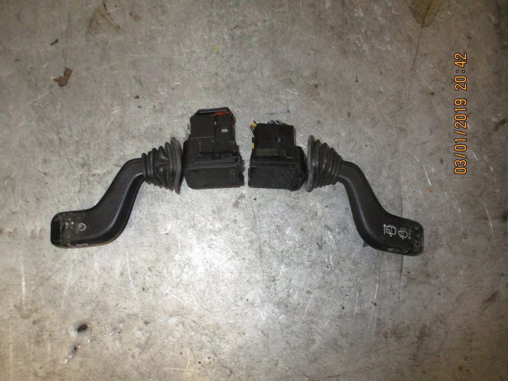 VAUXHALL AGILA A INDICATOR WINDSCREEN WIPER STALKS 090243395