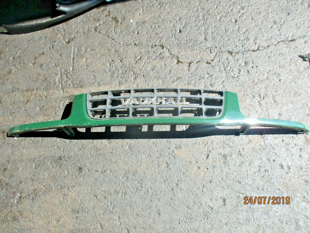 VAUXHALL FRONTERA MK2 FRONT BUMPER GRILL & EMBLEM BADGE GREEN