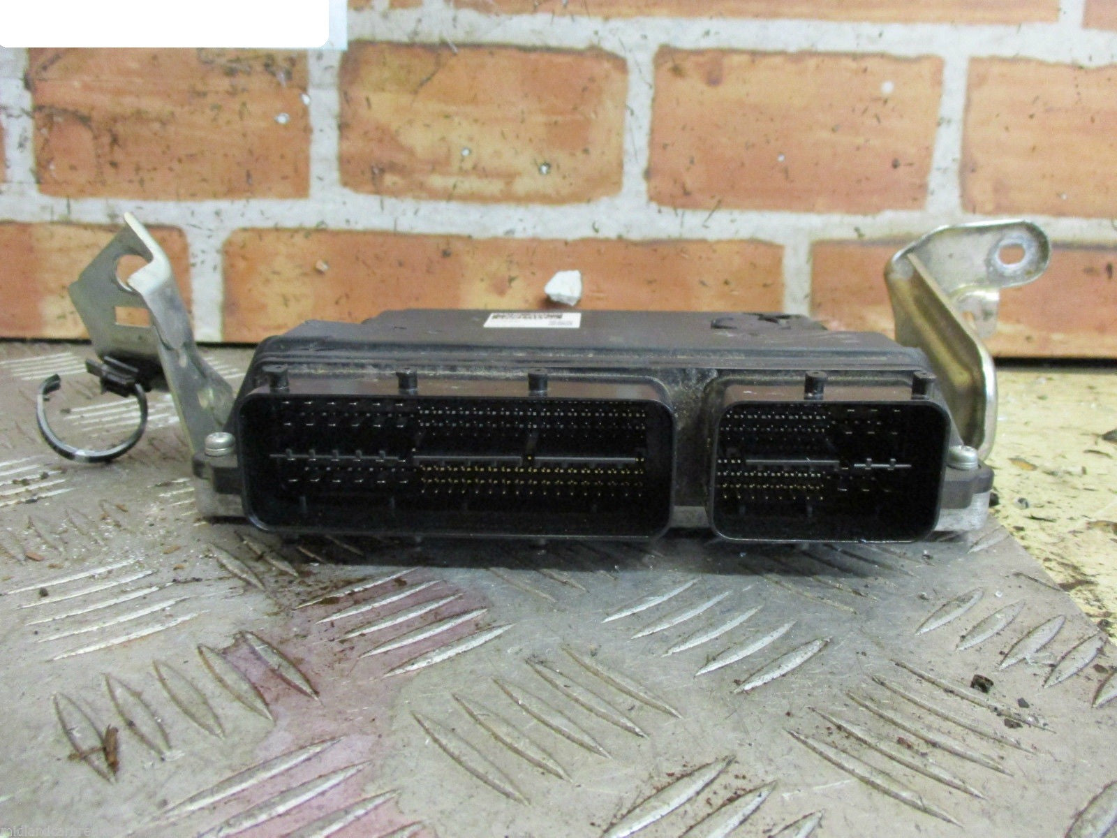 LEXUS CT200h 2014 1.8 ECU ENGINE CONTROL UNIT MODULE 89661-76130 275500-8440