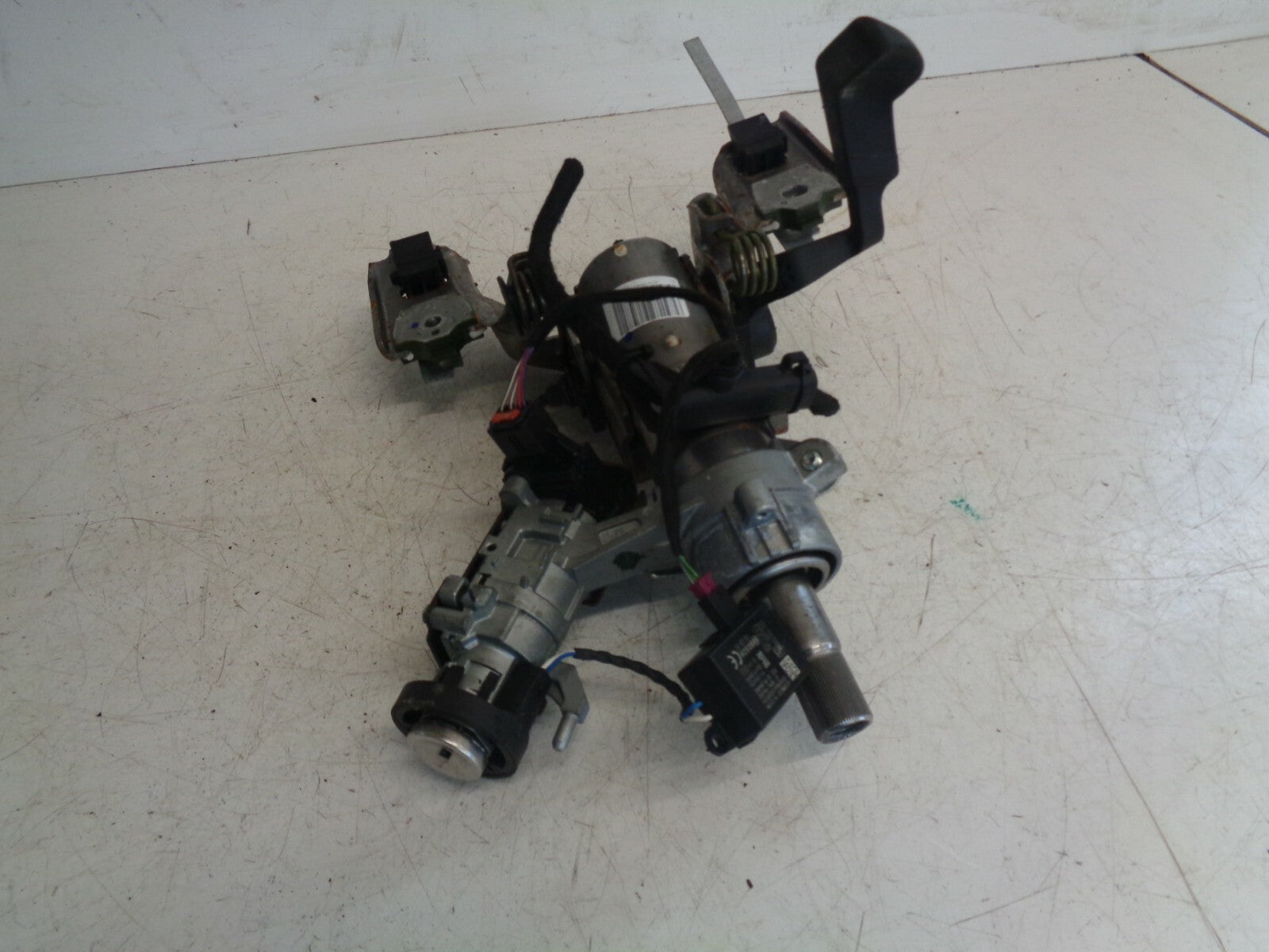 VAUXHALL CORSA E 2015-ON IGNITION BARREL + UPPER STEERING COLUMN 13496349