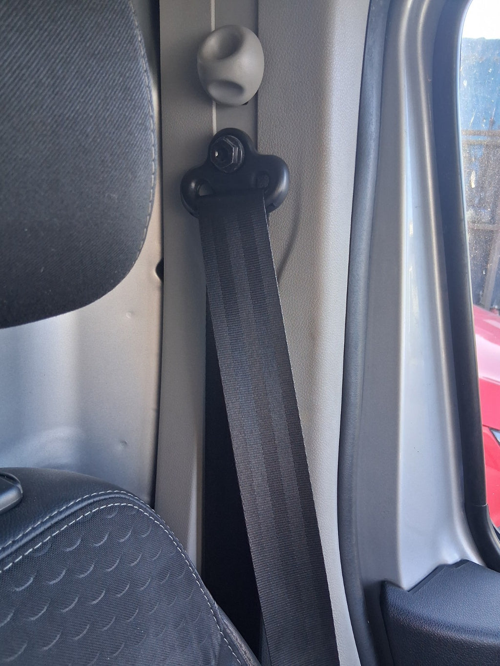 2017 VAUXHALL VIVARO MK2 NSF PASSENGER SIDE FRONT LEFT SEAT BELT