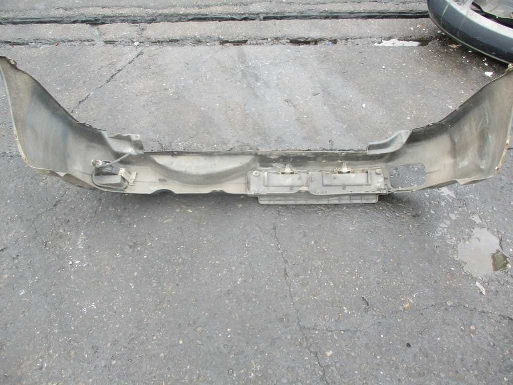 HONDA CRV MK2 COMPLETE REAR BUMPER BLACK