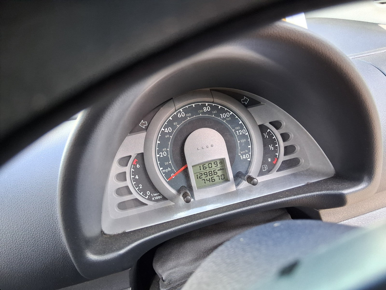 2011 VW VOLKSWAGEN FOX 1.2 PETROL SPEEDO SPEEDOMETER INSTRUMENT CLUSTER