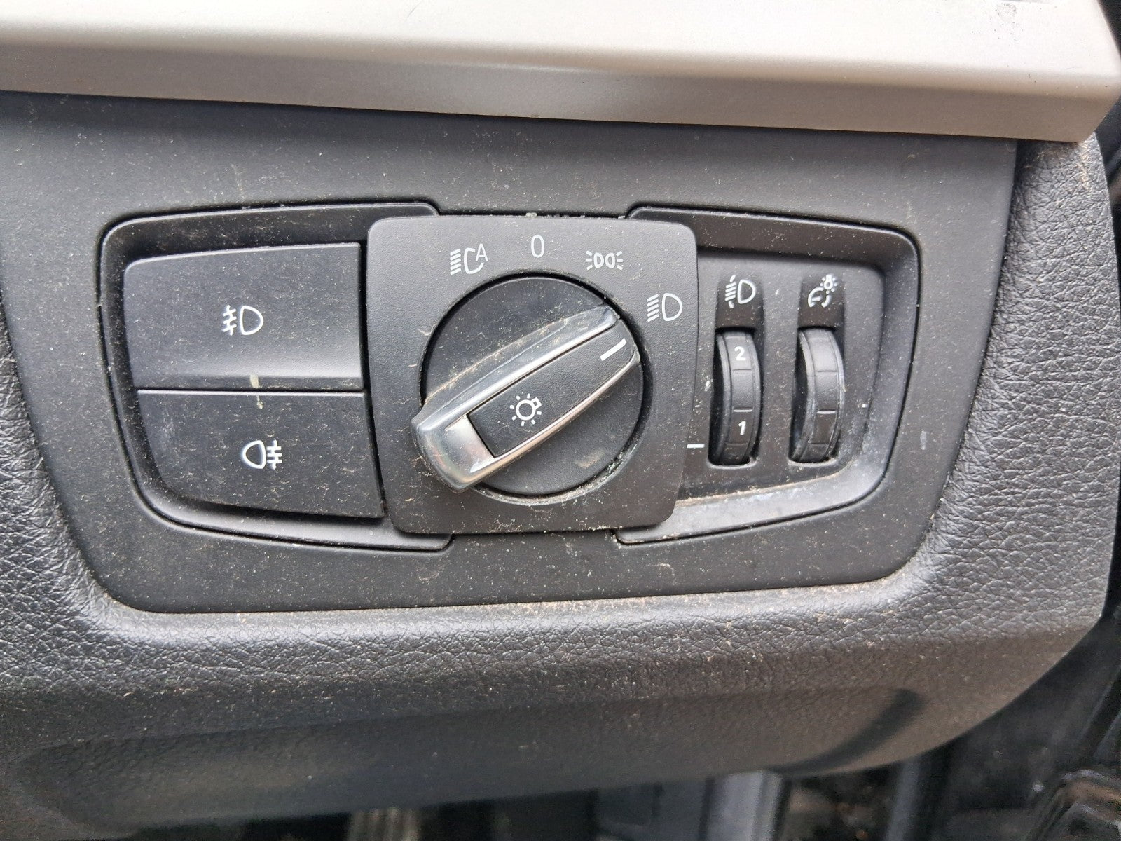 2015 BMW 3 SERIES F30 ESTATE FRONT HEADLIGHT CONTROL SWITCH ADJUSTER