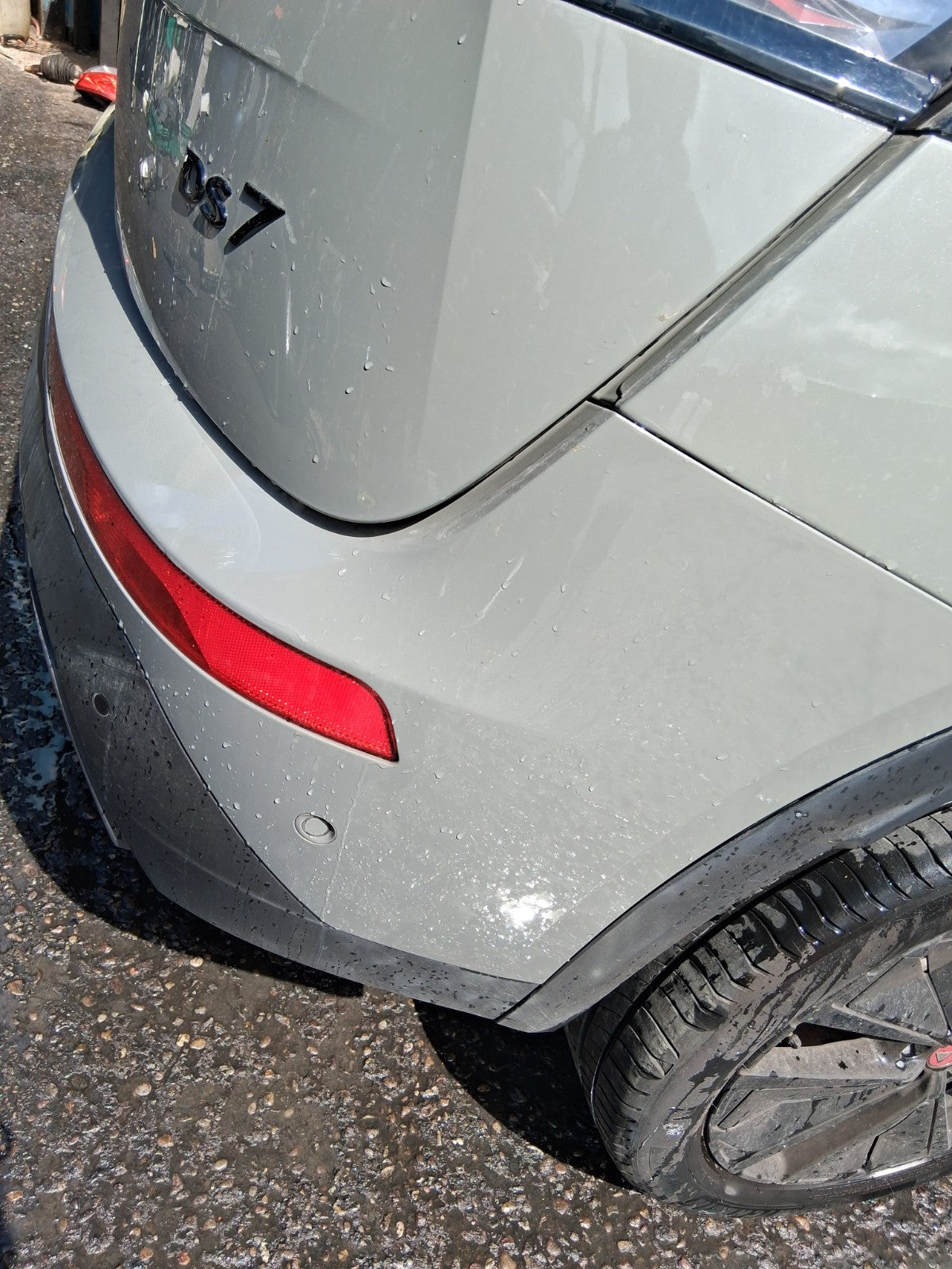 2024 DS AUTOMOBILES DS 7 FACELIFT E-TENSE REAR BUMPER GREY LACQUERED ESC