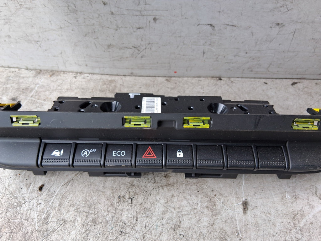2023 RENAULT MASTER MK3 RADIO CD PLAYER HAZARD BUTTON TRIM COVER 283E81404R