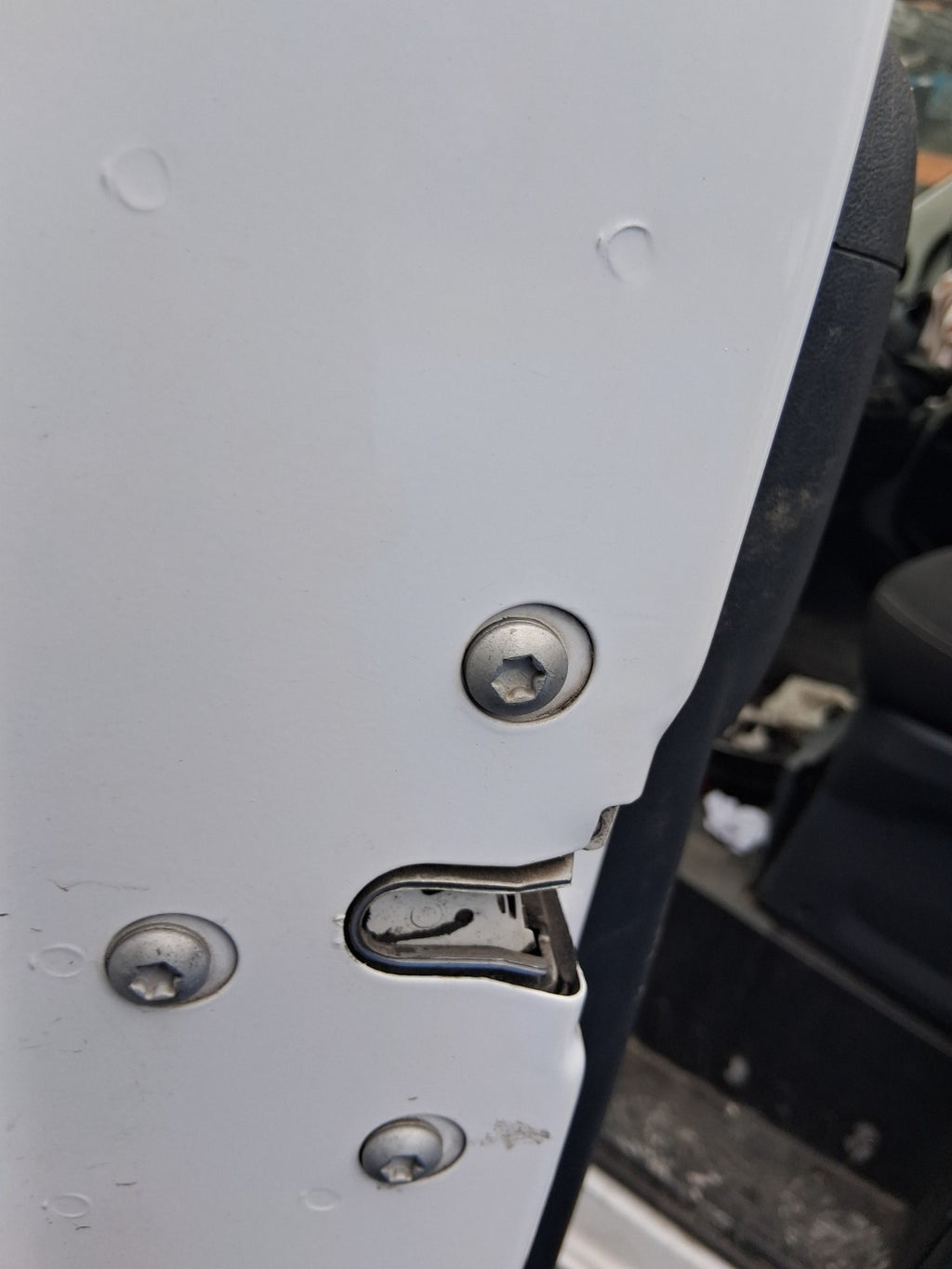 2023 FIAT DUCATO MK3 NSF PASSENGER SIDE FRONT DOOR LOCK MECHANISM