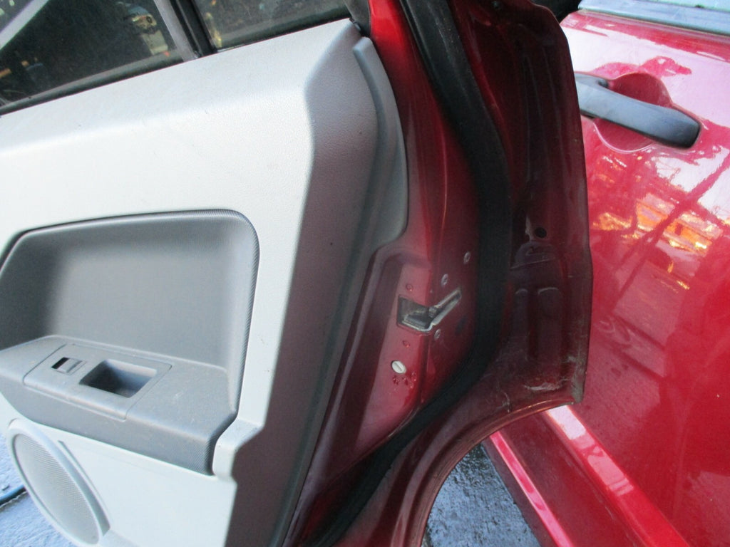 DODGE CALIBER 2008 COMPLETE OSR DRIVER SIDE REAR DOOR GLASS HANDLE CARD IN RED