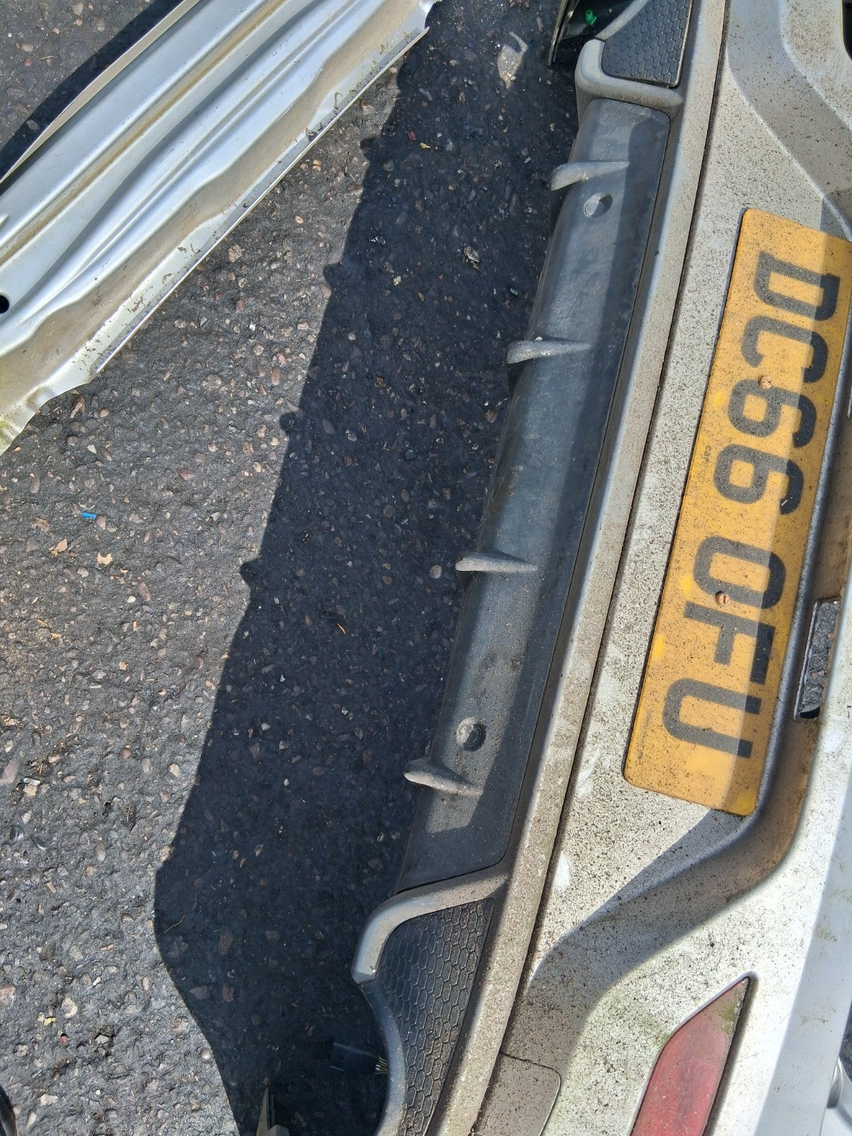 2015 VOLVO V40 D3 COMPLETE REAR BUMPER WITH PDC SENSOR SILVER