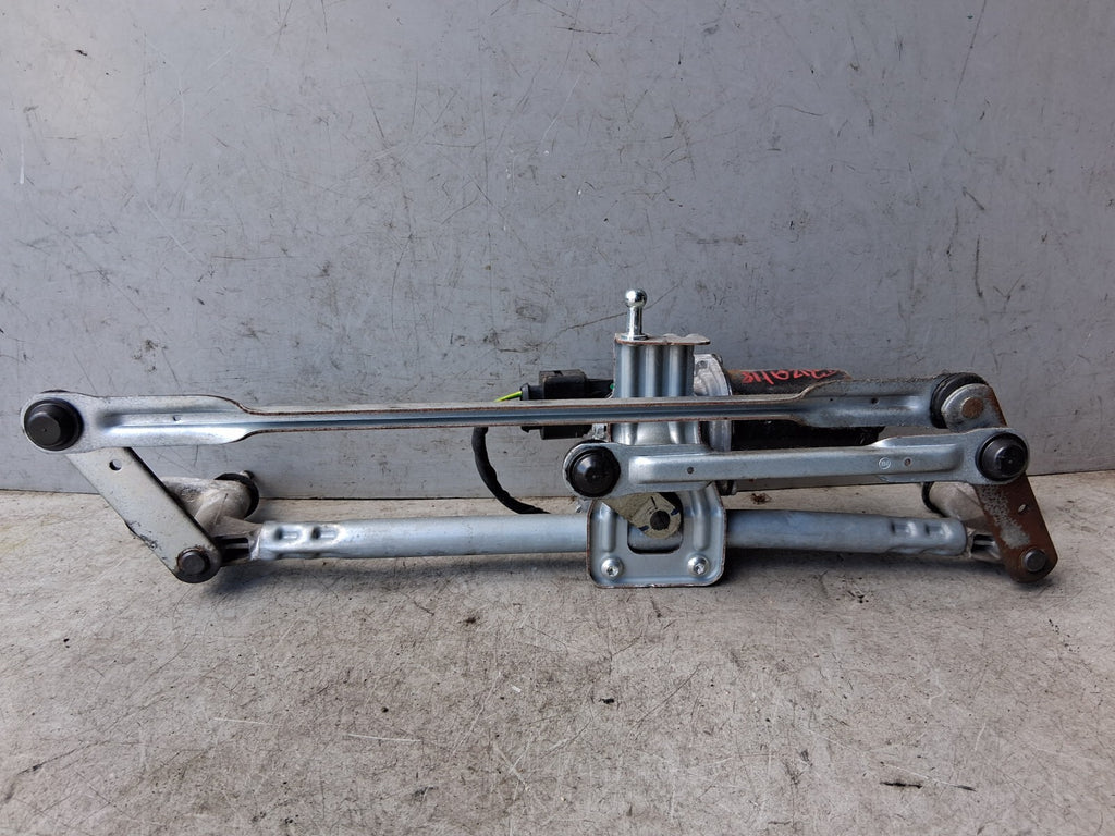 SEAT IBIZA MK5 2018 6F KJ WINDSCREEN WIPER MOTOR WITH LINKAGE 443122456017