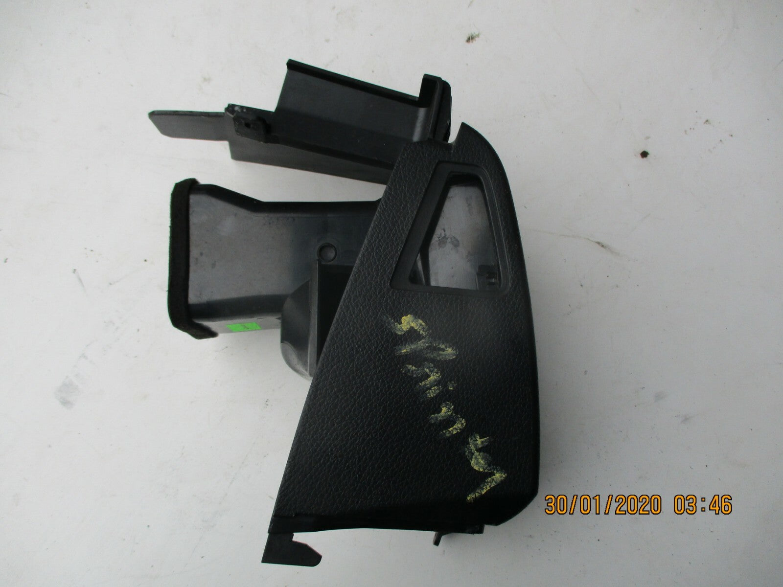 MERCEDES SPRINTER W906 2013 NS PASSENGER SIDE AIR VENT DASH TRIM A9068300654