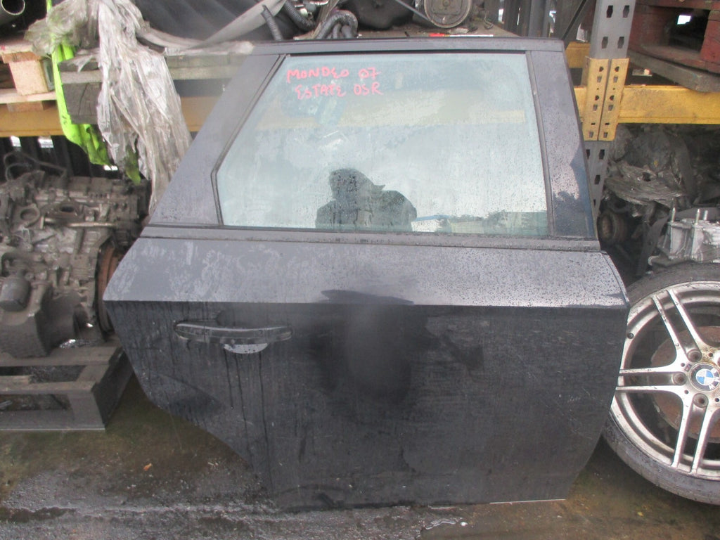 FORD MONDEO MK4 2007 ESTATE OSR DRIVER SIDE REAR COMPLETE DOOR BLACK