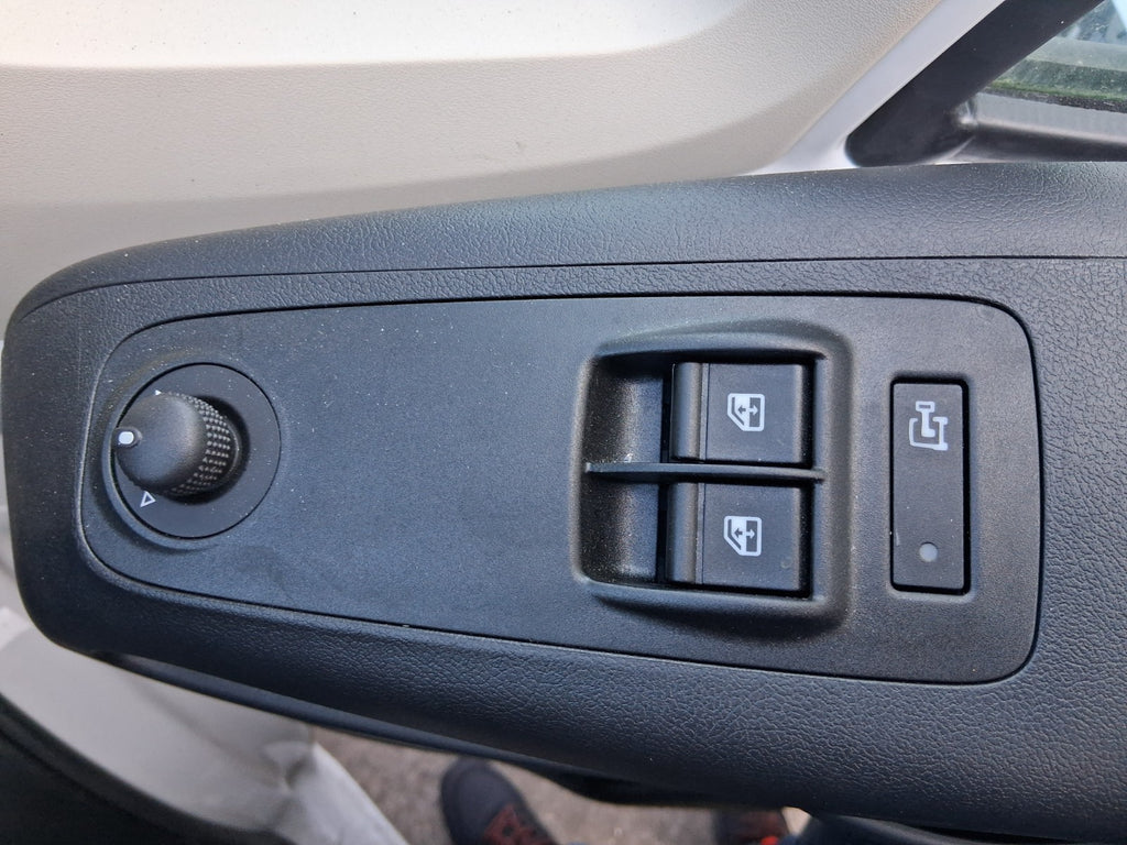 2025 CITROEN RELAY MK3 OSF DRIVER SIDE FRONT WINDOW CONTROL SWITCH