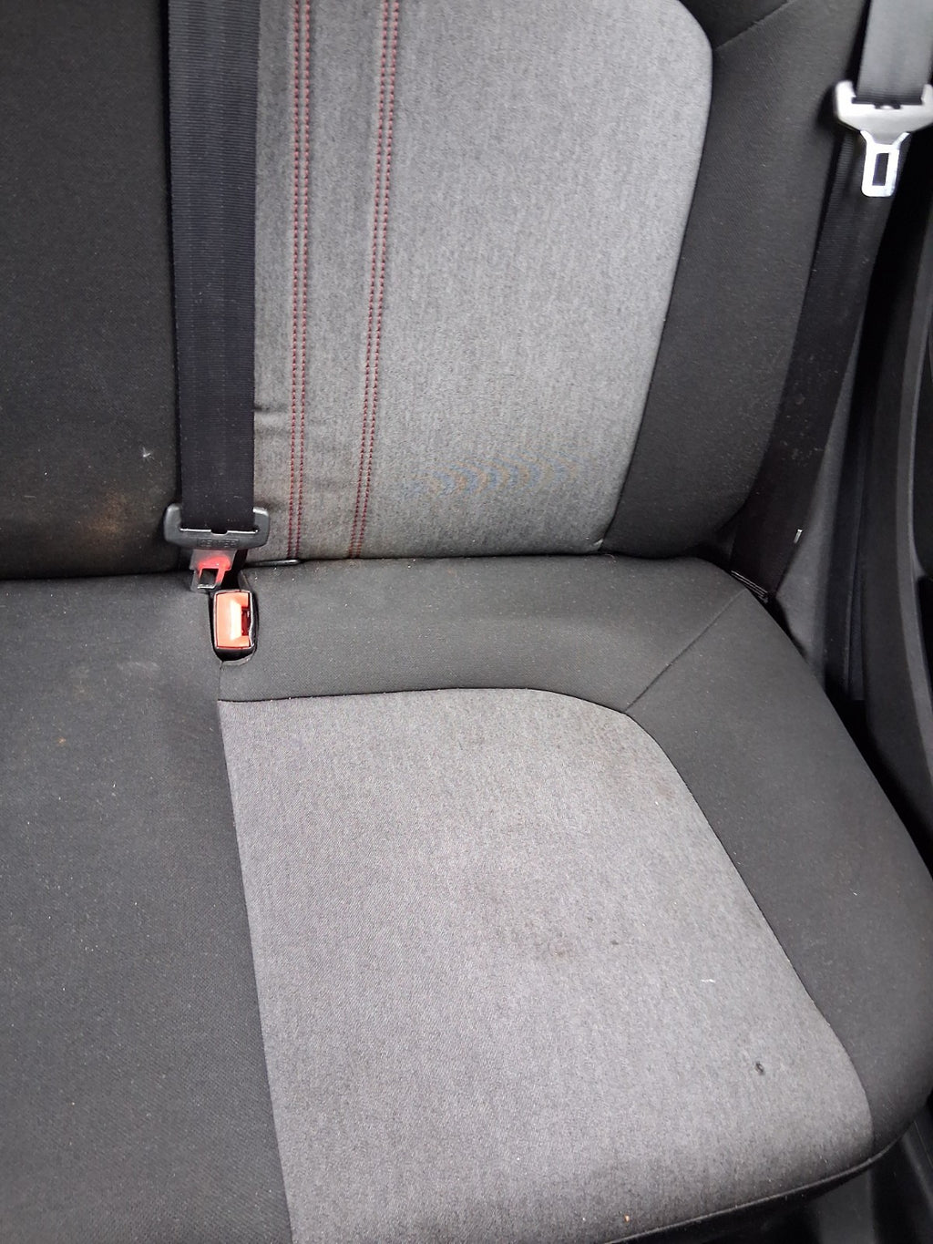 2014 FIAT PUNTO 5 DOOR MK3 REAR BACK SEAT FABRIC COMPLETE SET