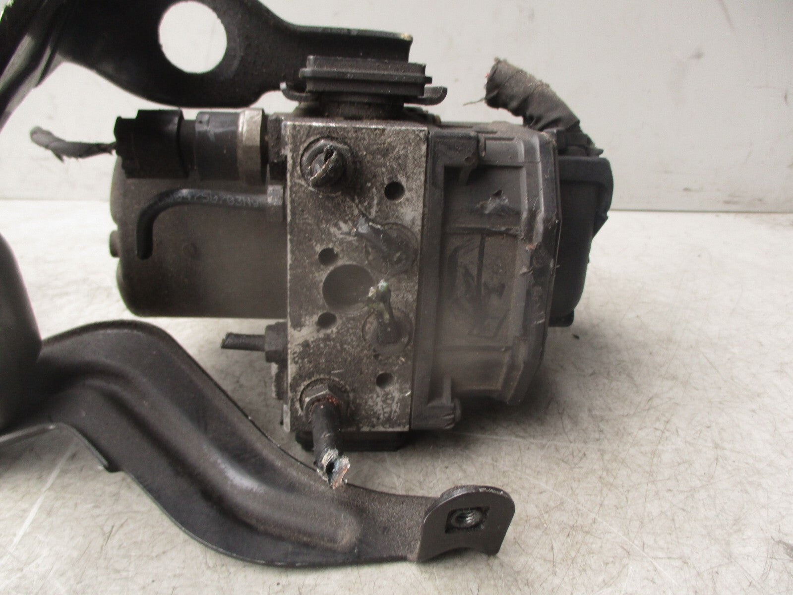 2007 AUDI A8 D3 ABS PUMP CONTROL MODULE 4E0614517