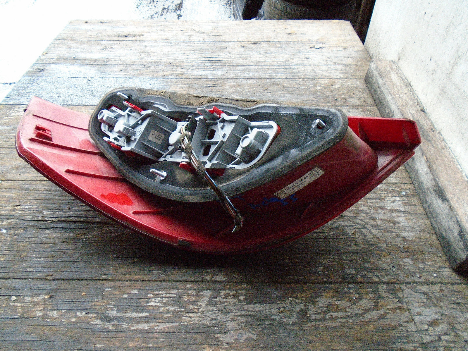 MERCEDES BENZ A CLASS W169 2003 OSR DRIVER SIDE REAR TAIL LIGHT A1698200464R