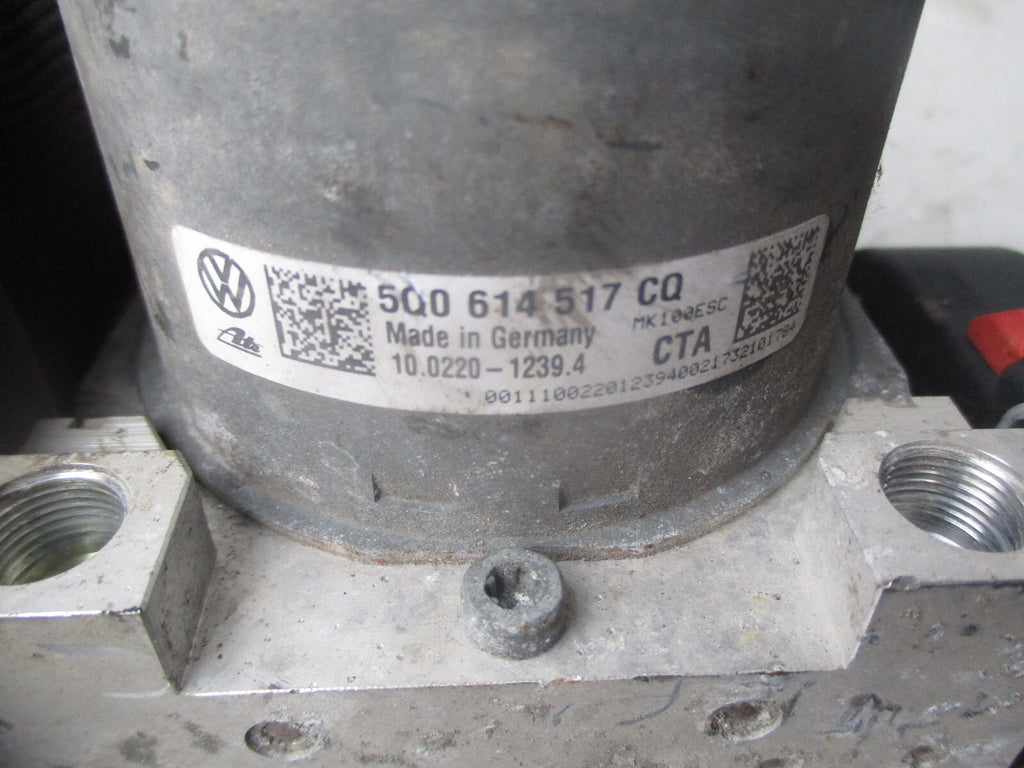 VW GOLF MK7 2018 ABS PUMP MODULE 5Q0614517CQ