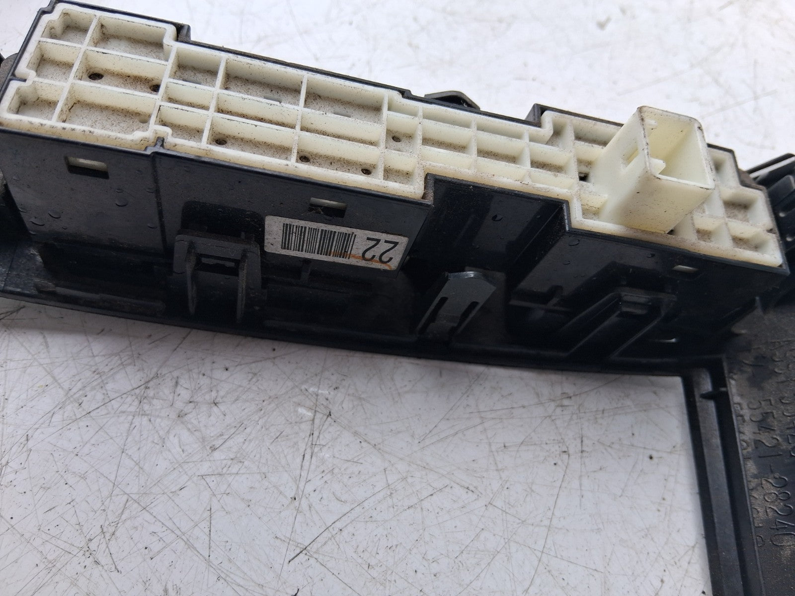 TOYOTA ESTIMA MK3 2013 DASH HAZARD SWITCH PANEL / CENTRE CONSOLE TRIM 5542028330