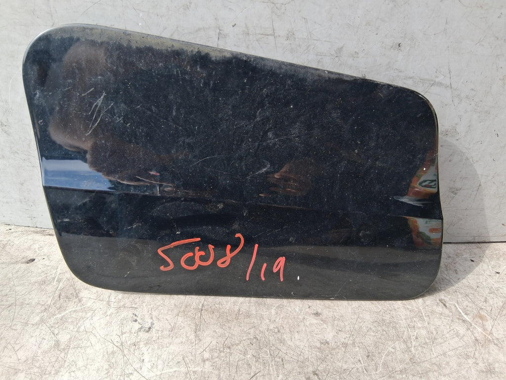 2019 PEUGEOT 5008 MK2 FUEL FLAP LID COVER BLACK 98122157A