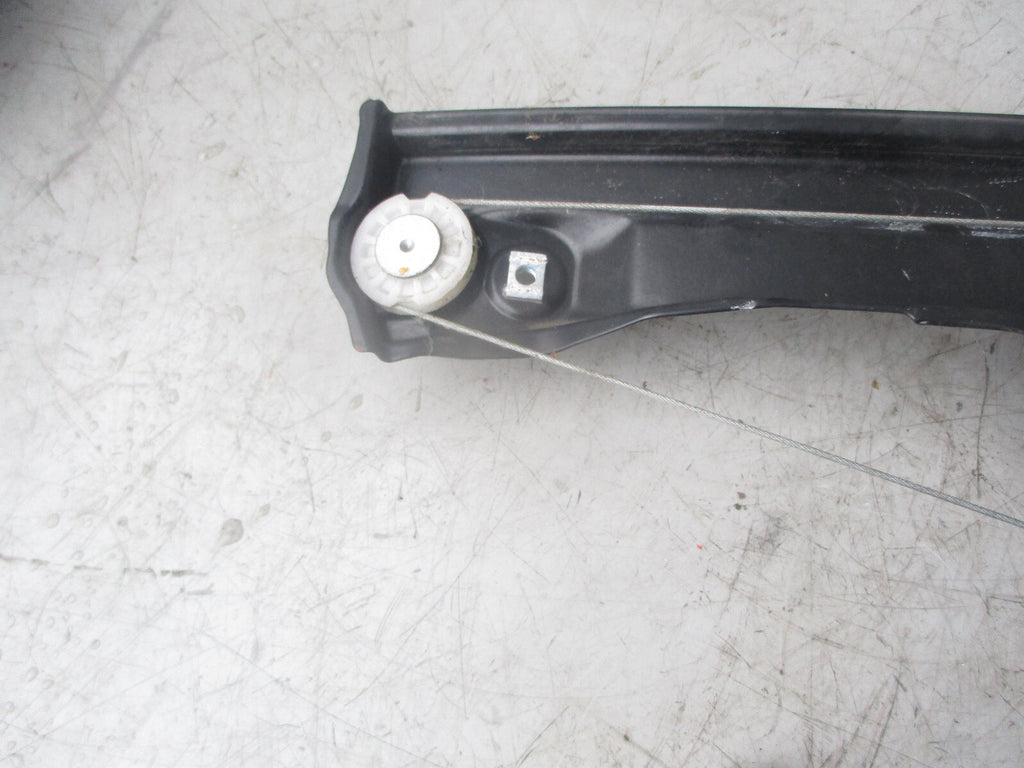 FORD ECOSPORT 2018 OSF DRIVER SIDE FRONT WINDOW REGULATOR & MOTOR 0130822078
