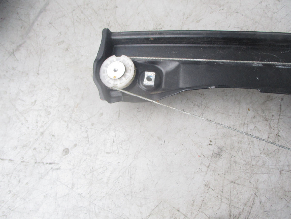 FORD ECOSPORT 2018 OSF DRIVER SIDE FRONT WINDOW REGULATOR & MOTOR 0130822078