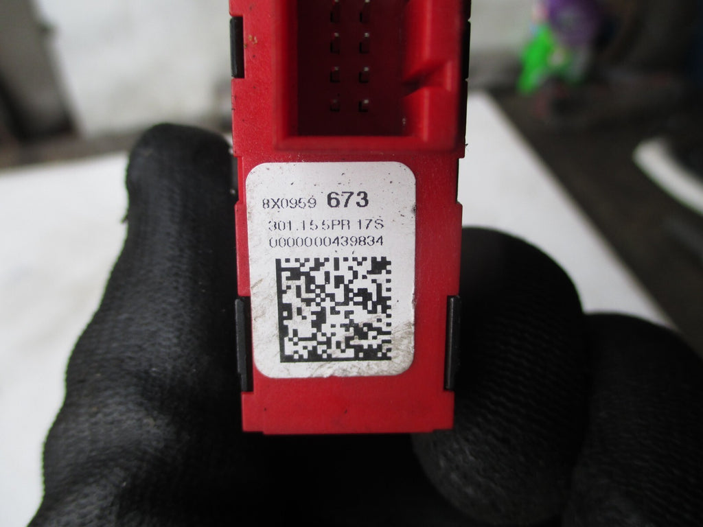 AUDI A1 8X 2014 TRACTION CONTROL HEATED REAR WINDOW GLASS SWITCH 8X0959673